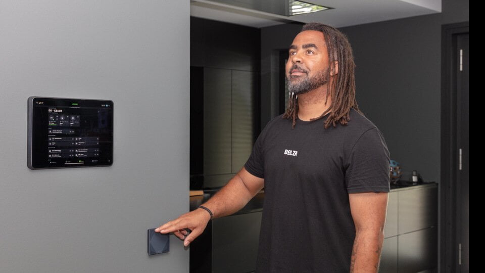 easy control smart homes